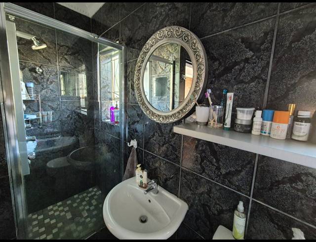 4 BEDROOM HOUSE FOR SALE IN VANDERBIJLPARK SE 2